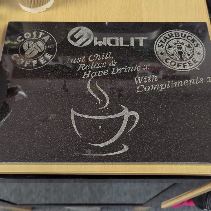 Products made by customers themselves using machines-9